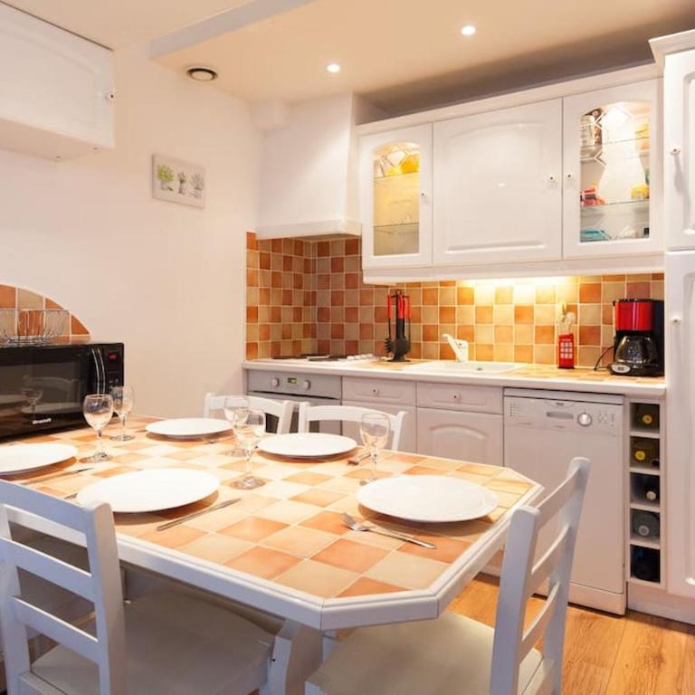 Charmant, agréable et spacieux F3 centre Cannes - Two-Bedroom Apartment - 20