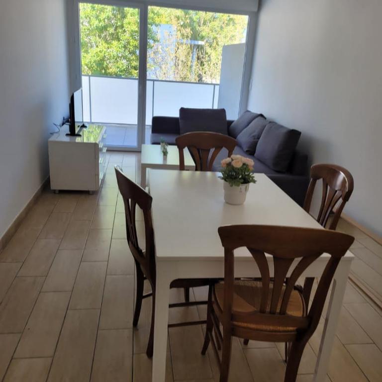 Superbes appartements neufs à Montpellier - Two-Bedroom Apartment - 1