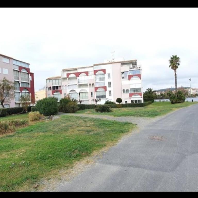 Amoureva F30, T2, parking, clim, piscine - Appartement 1 Chambre - 14