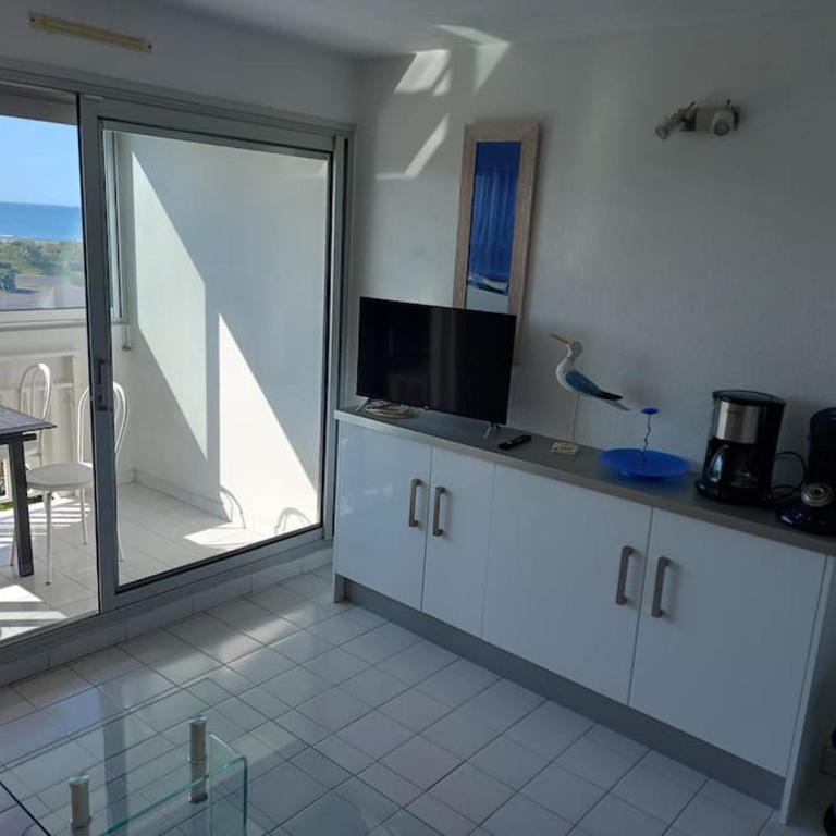 Amoureva F30, T2, parking, clim, piscine - Appartement 1 Chambre - 2