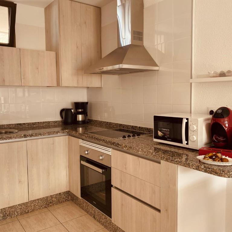Royal Holiday Home - Apartamento - 28