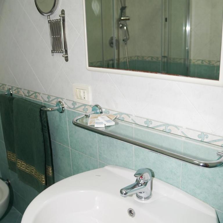 IL GLICINE - Double Room with Garden View - 2