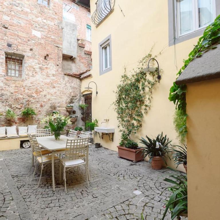 Corte Paolina - charming courtyard inside Lucca - Appartamento con 2 Camere da Letto - 31