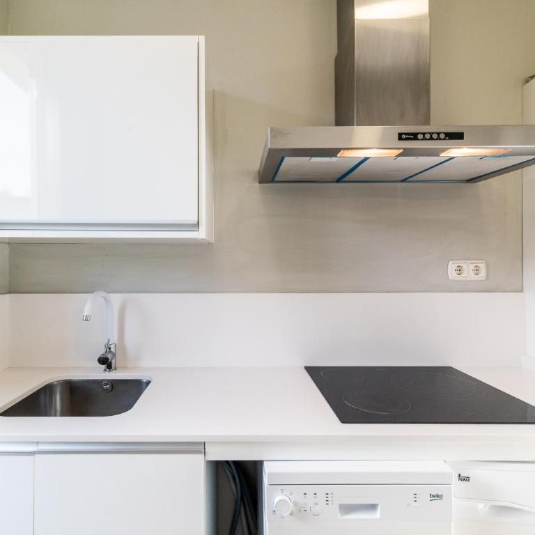 Precioso Piso en pleno centro de Granada - Two-Bedroom Apartment - 7
