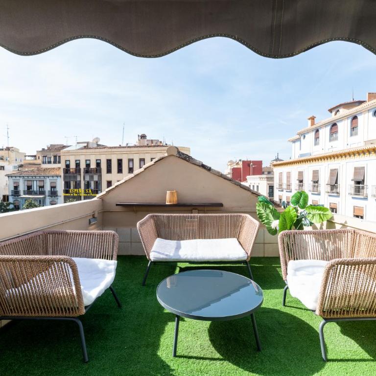 Coqueto Estudio Ático en pleno centro de Granada - One-Bedroom Apartment - 12