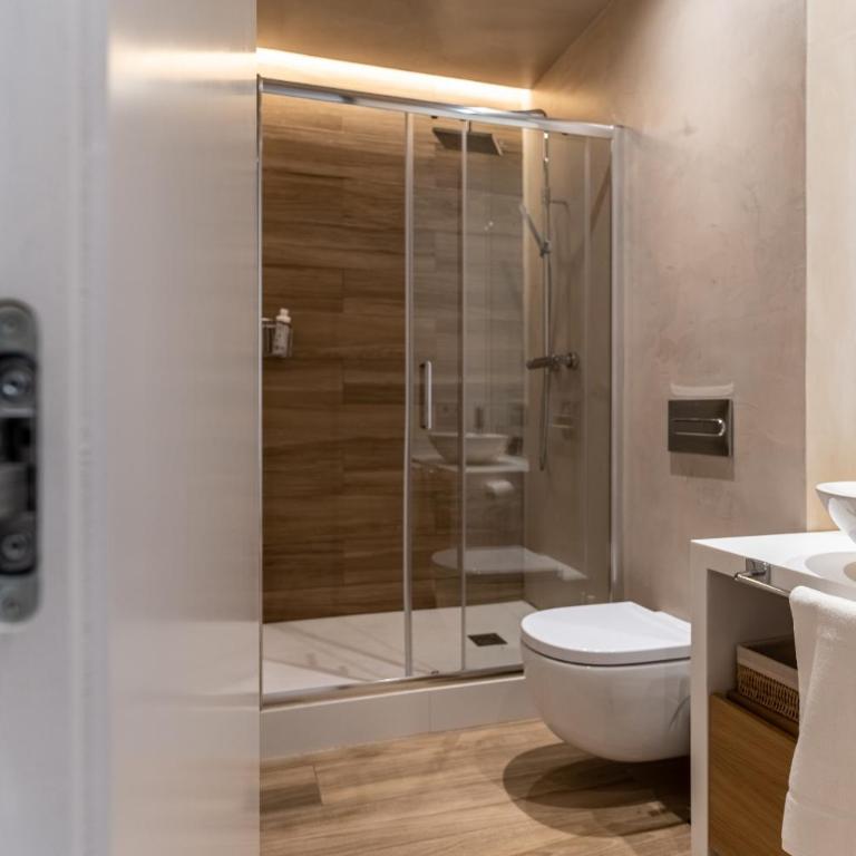 Tendillas Plaza - One-Bedroom Apartment - 5