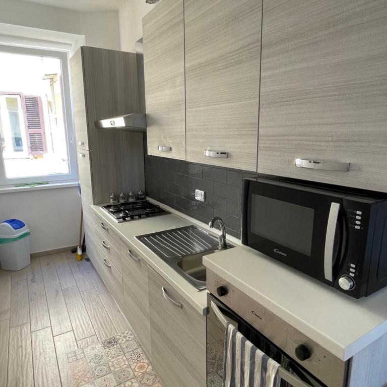DOMUS ART SUITES MERULANA - Appartamento con 2 Camere da Letto - 24