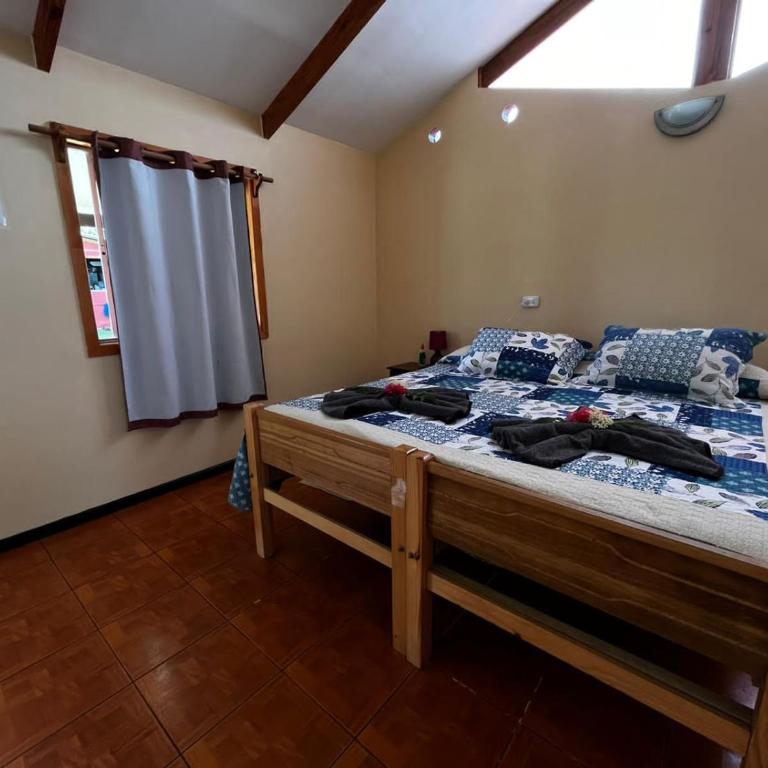 Camping Hostal Tipanie Moana Aeropuerto Centro - Habitación Estándar - 1 cama grande - 2