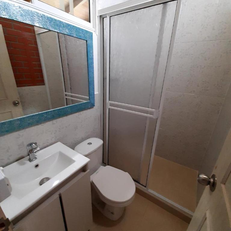 Hostal Bralgijon Capurganá - Habitación Doble con balcón - 7