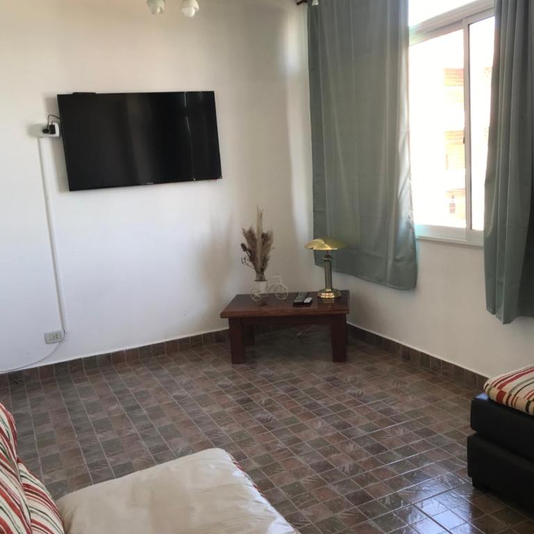 Comodo departamento centrico - Apartamento de 2 dormitorios - 3