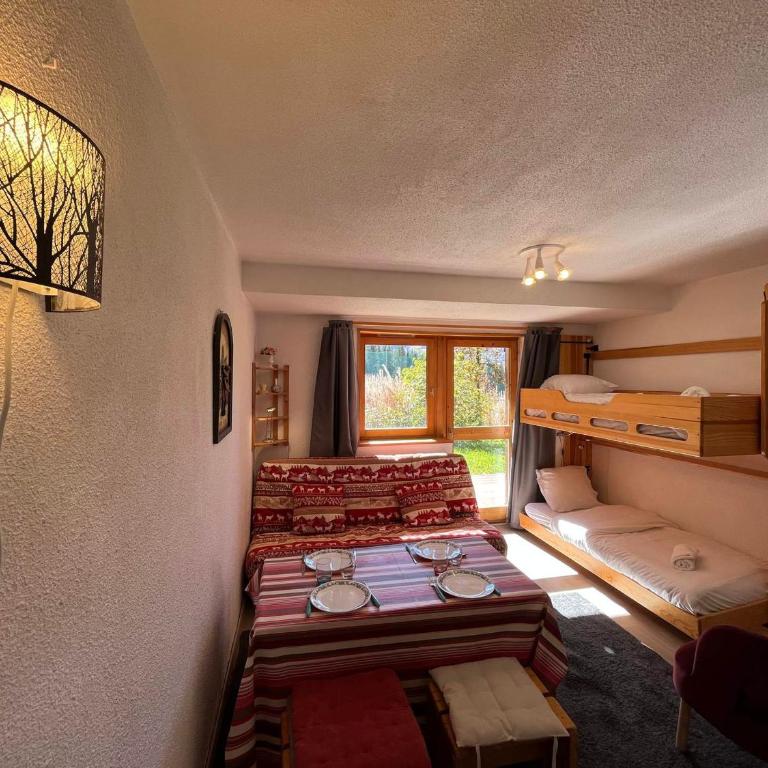 Studio à Méribel : ski aux pieds, balcon, Wi-Fi et parking - FR-1-688-32 - Studio - 1