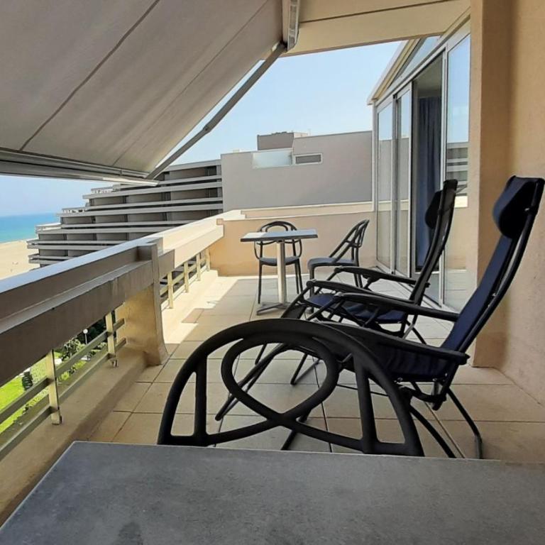 20 m2 de terrasse face à la mer à Canet en Roussillon - Appartement 2 Chambres - 1