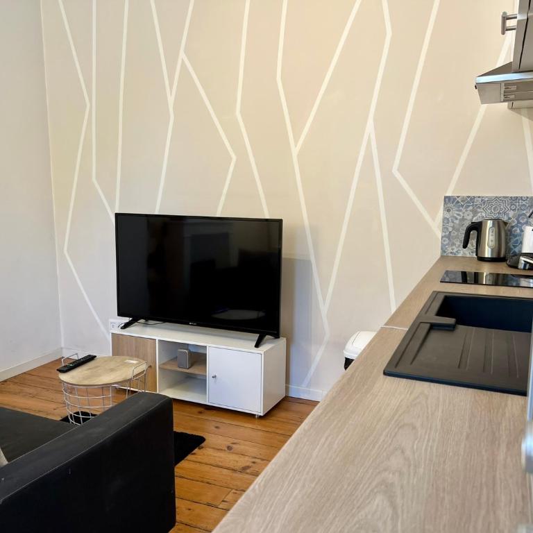 LE VICTOR HUGO - Wifi - Centre ville - PROPERTY RENTAL NM - Appartamento Superior - 43