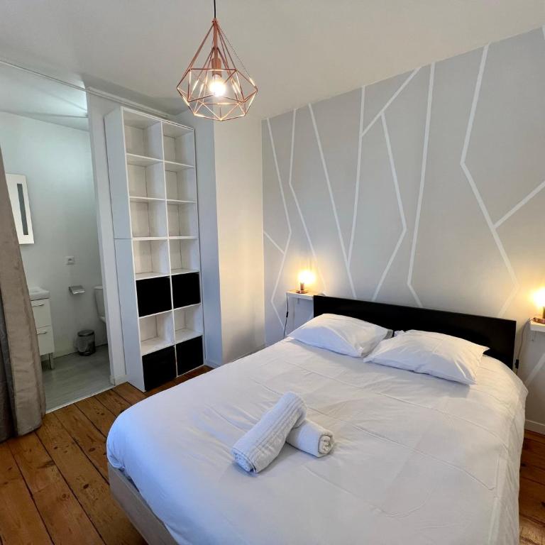 LE VICTOR HUGO - Wifi - Centre ville - PROPERTY RENTAL NM - Appartamento Superior - 55