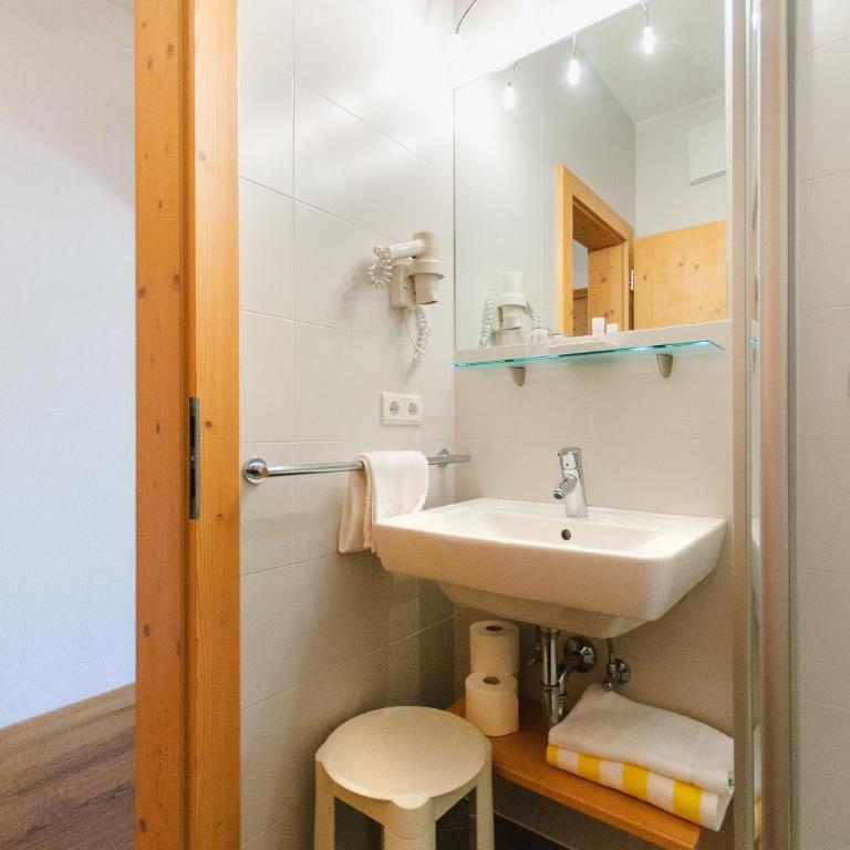 Residence Hotel Alpinum - Family Room - 4
