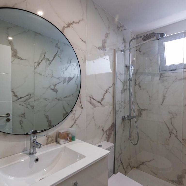 Hola Beach Suite - Apartamento de 1 dormitorio - 11