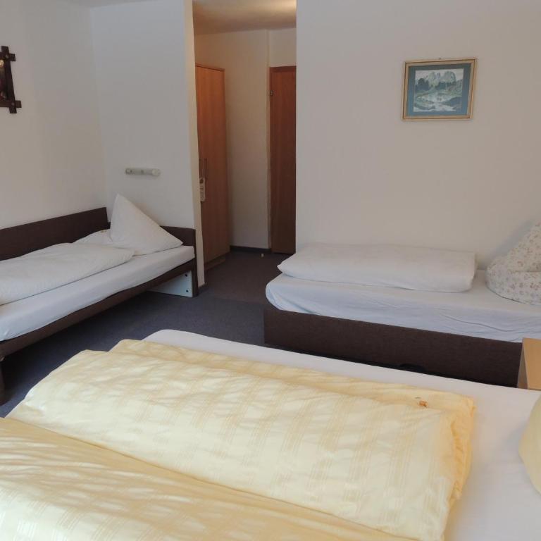 Pension Winnebach - Familienzimmer (2 Erwachsene + 2 Kinder) - 2