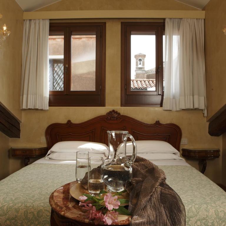 Hotel Bisanzio - Camera Superior Matrimoniale/Doppia con Letti Singoli con Terrazza - 8