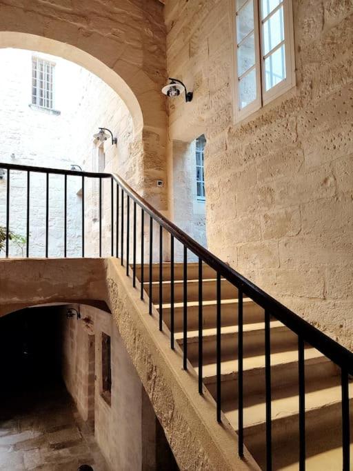 Uzès Centre Historique, Terrasse Privative Panoramique - Appartement 1 Chambre - 32