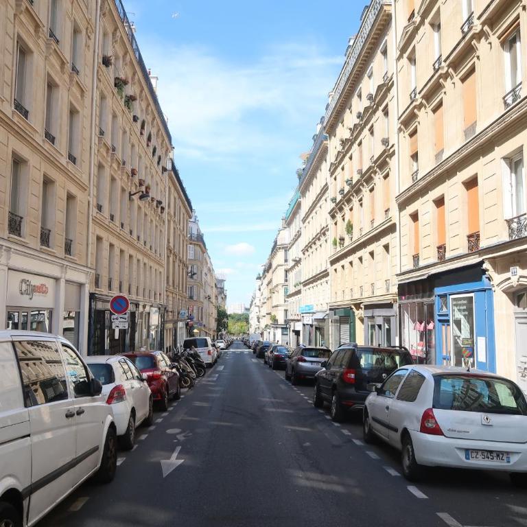 Paris 17ème - STUDIO compact 10m2 -110 sqf - coeur BATIGNOLLES - ideal SOLO traveler - Studio - 22
