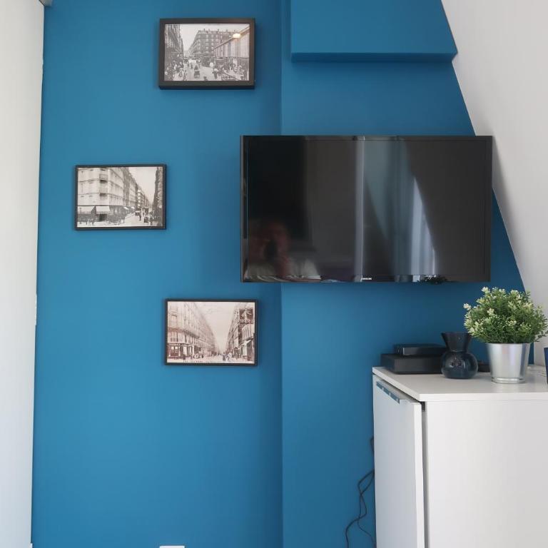 Paris 17ème - STUDIO compact 10m2 -110 sqf - coeur BATIGNOLLES - ideal SOLO traveler - Studio - 9