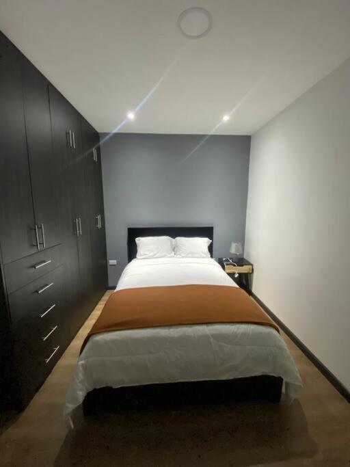 Lindo Dep excelente ubicación - Apartamento de 2 dormitorios - 3