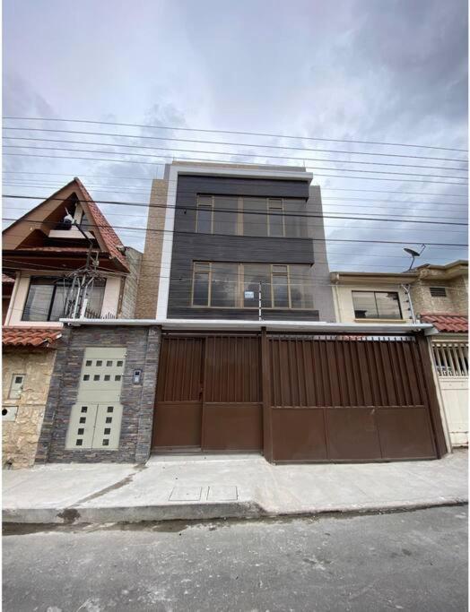 Lindo Dep excelente ubicación - Apartamento de 2 dormitorios - 8