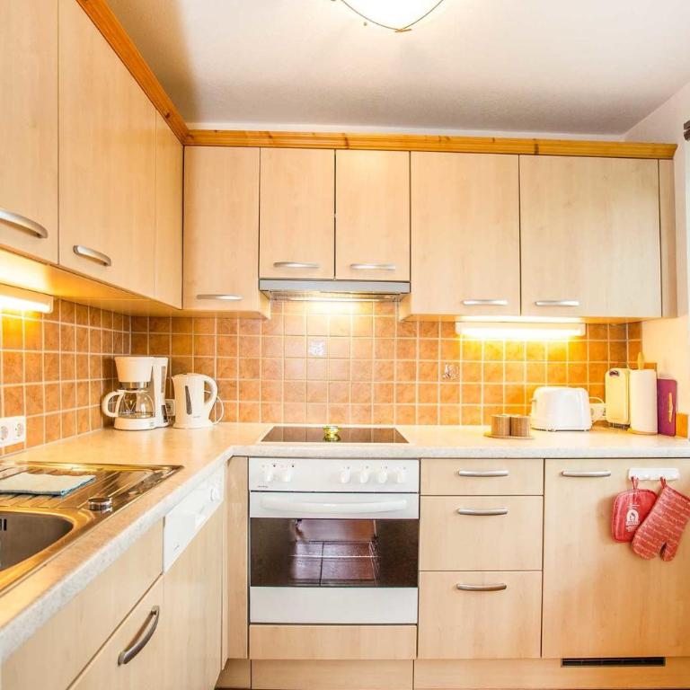 Ferienwohnung Schmid - Apartment mit 2 Schlafzimmern und Gartenblick - 5
