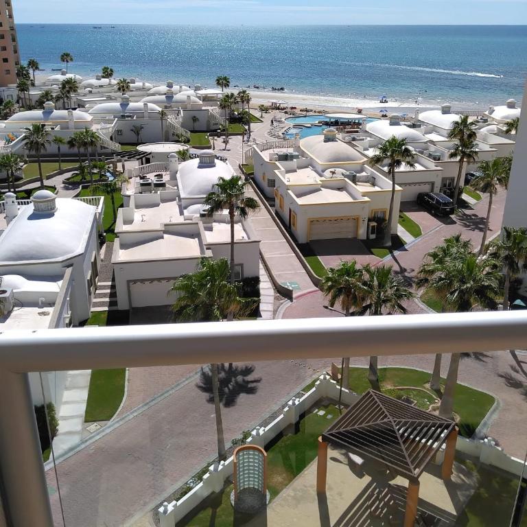 Las Palmas Resort Condo 603 with amazing sea view - Apartamento de 2 dormitorios - 2
