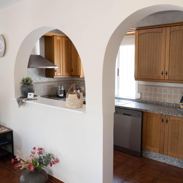Casa Calmante - Stunning 3-bedroom Villa with Private Pool - Villa de 3 dormitorios - 24