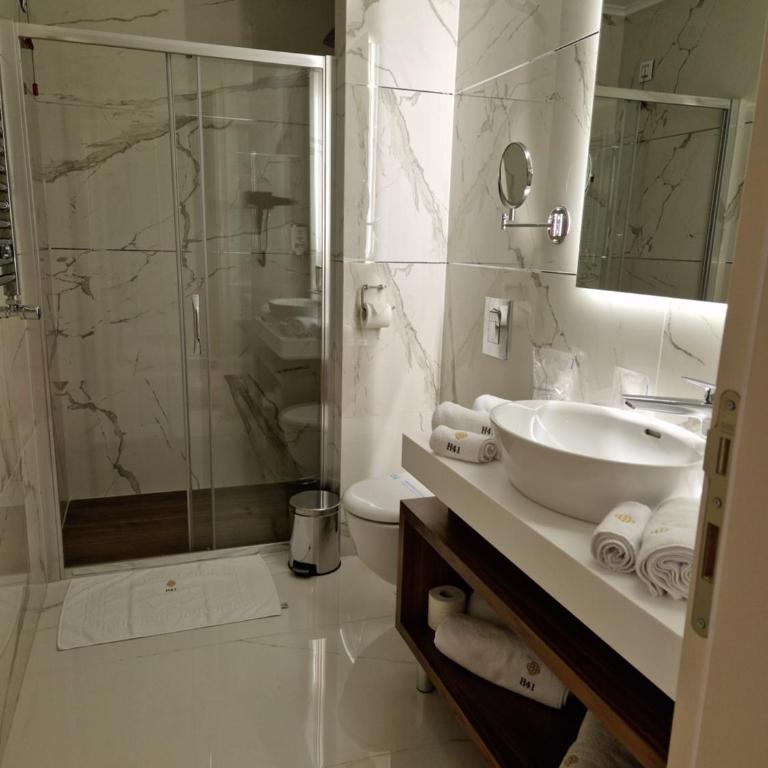 H41 Luxury Suites - Porodični Apartman Tipa "Suite" - 1