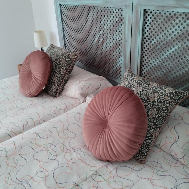 Céntrico piso con aparcamiento gratuito - Apartment - 23