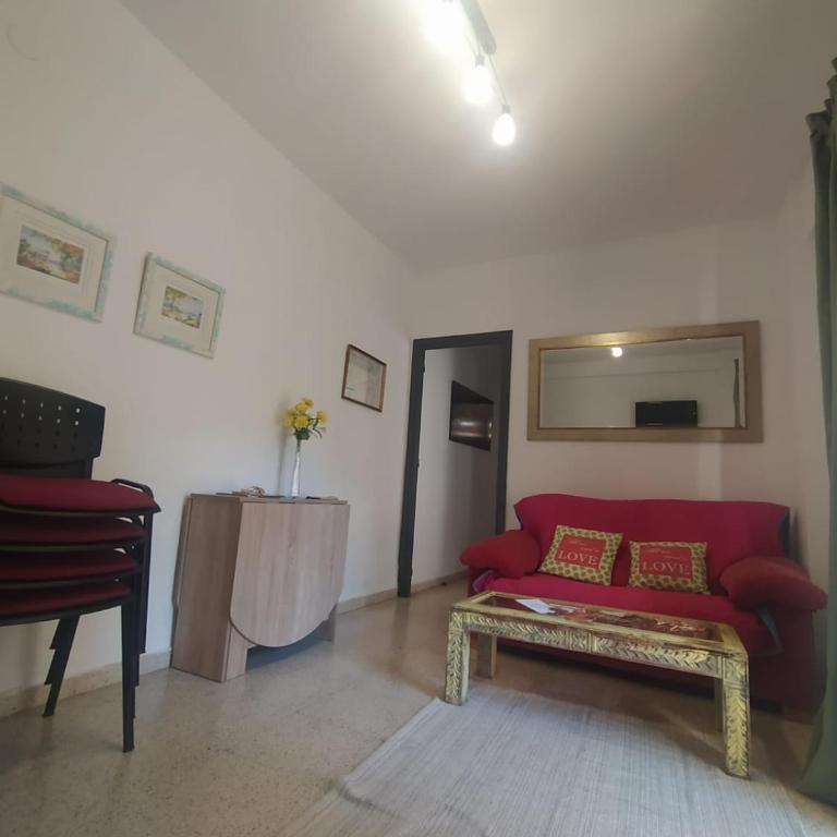 Céntrico piso con aparcamiento gratuito - Apartment - 47