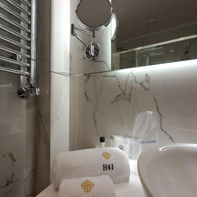 H41 Luxury Suites - Superior Dvokrevetna Soba sa Bračnim Krevetom - 4