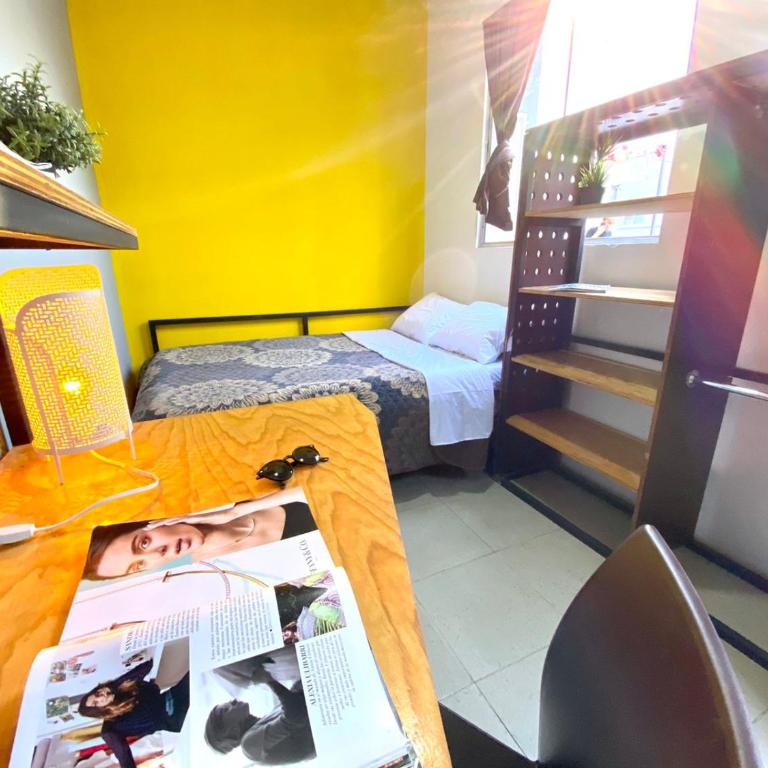 ROOMIES HOSTEL Parque México - Queen Room - 13
