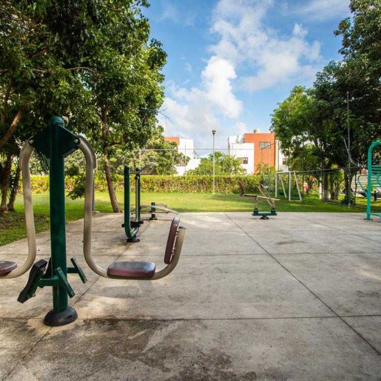 Exclusive building 6 people 3 cable televisions 3 swimming pools balcony, - Casa de 2 dormitorios - 21