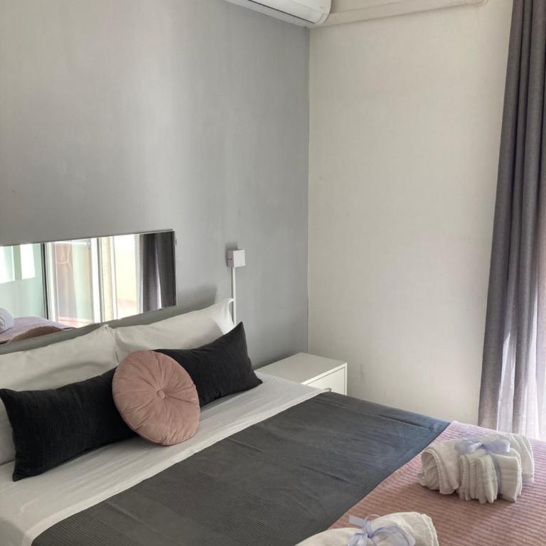 De Gasperi House- Elegante appartamento,con terrazza,nel cuore di Napoli - Casa con 1 Camera da Letto - 15