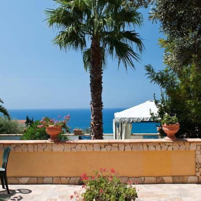 Bono Vacanze Villa Maragani Charme & Relax - Two-Bedroom Apartment with Sea View - 8