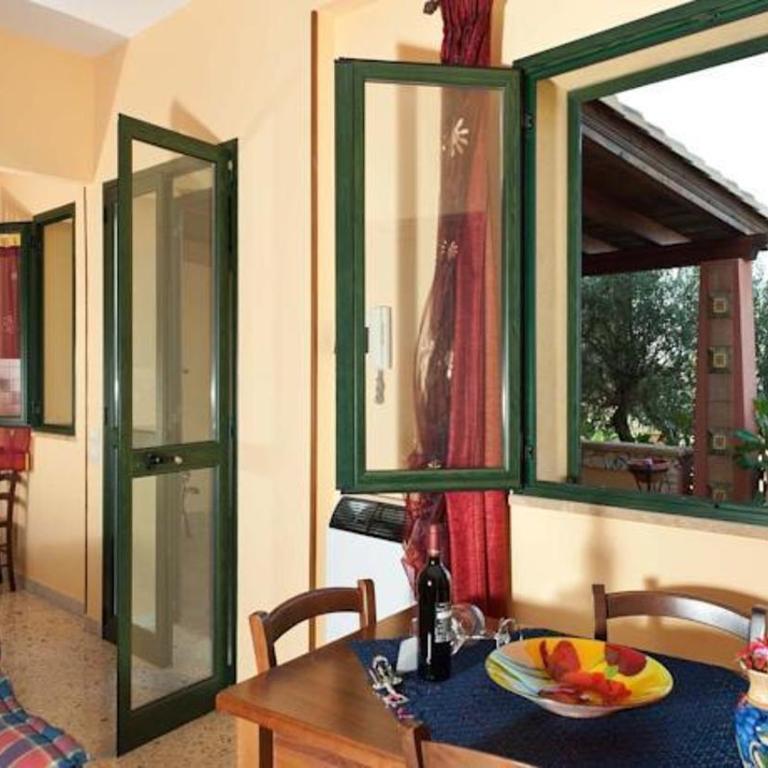 Bono Vacanze Villa Maragani Charme & Relax - Two-Bedroom Apartment with Sea View - 11