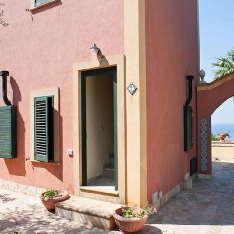 Bono Vacanze Villa Maragani Charme & Relax - Two-Bedroom Apartment with Sea View - 4