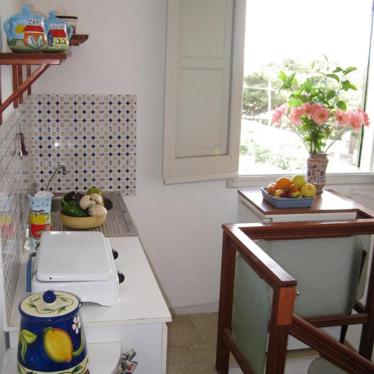 Casale Due Palme - Piccola Casa Vacanze con 1 Camera da Letto e Terrazza (2 Adulti) - 9