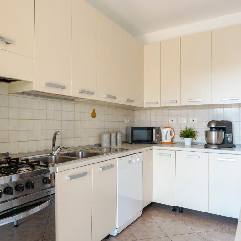 QUIET PLACE close to city center - Appartamento con Terrazza - 8
