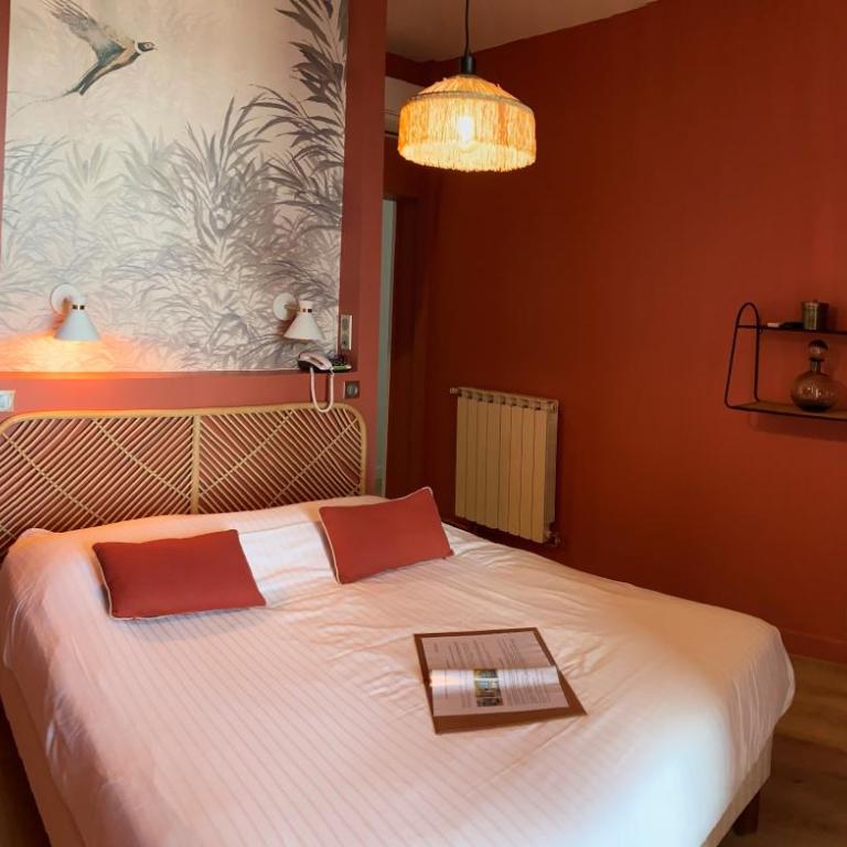 Les Galets Hôtel et B&B - Chambre Familiale (4 Personnes) avec Terrasse - Vue Panoramique sur Mer - 4