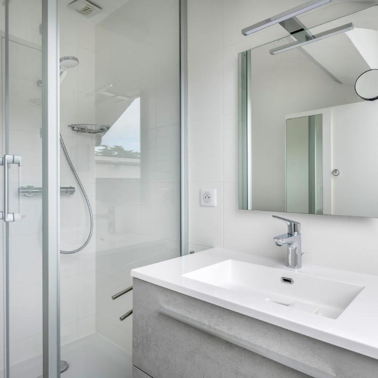 Face à la mer, appartement sous les toits pour 4 - Apartment - 16