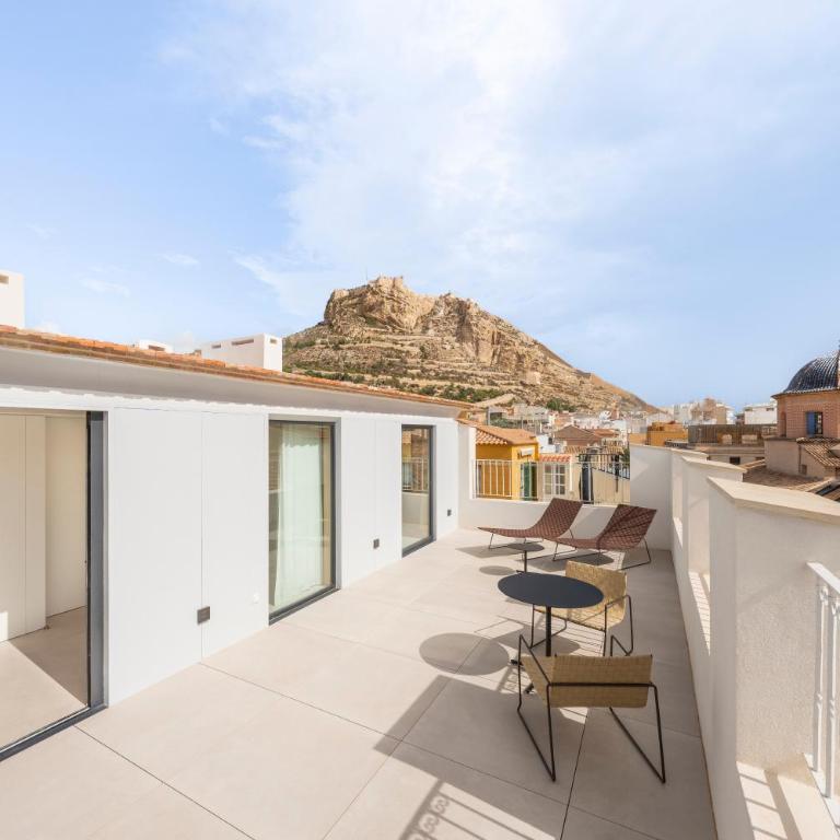 Tandem Pórtico Alicante Suites - Suite with Terrace - 4