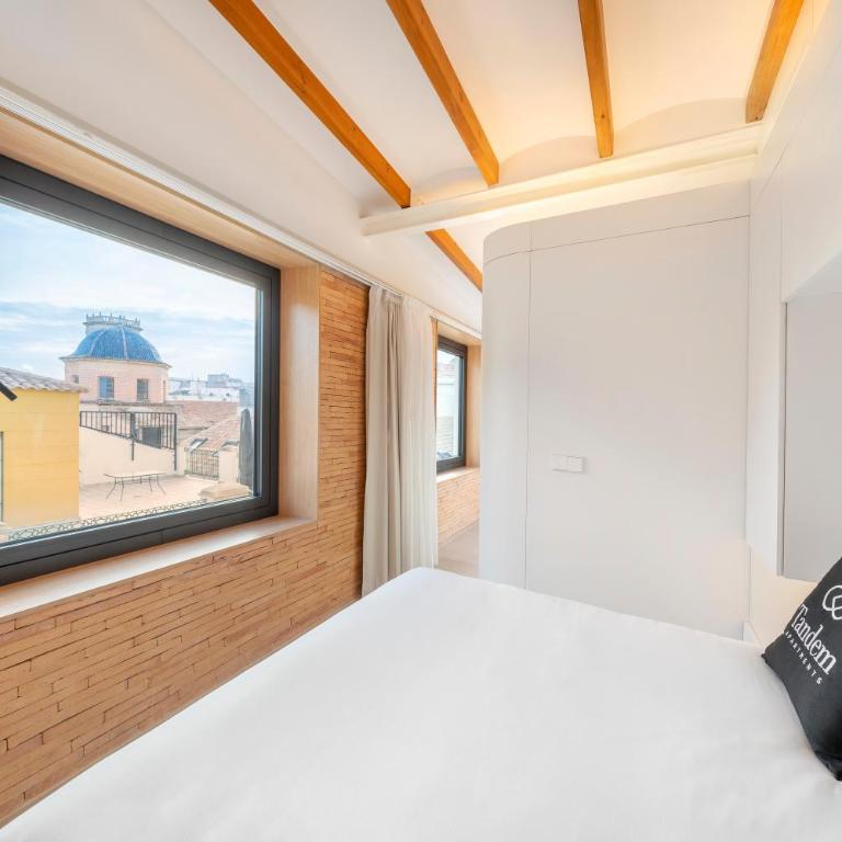 Tandem Pórtico Alicante Suites - Suite with Terrace - 2
