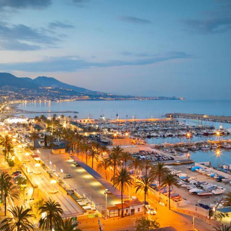 Apartamento en PYR Puerto Fuengirola - Estudio - 24