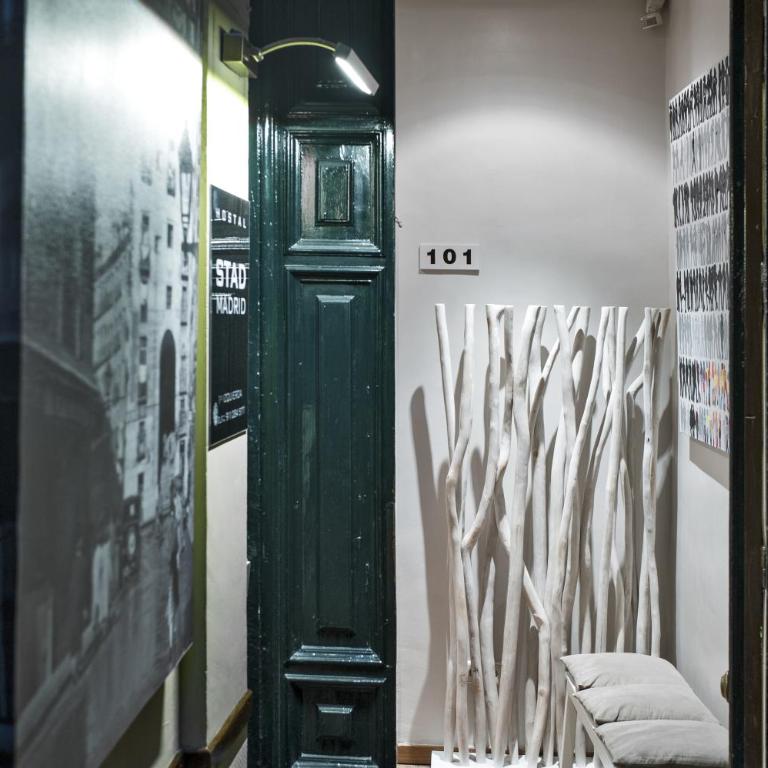 THC Gran Via Hostel - Double Room - 1