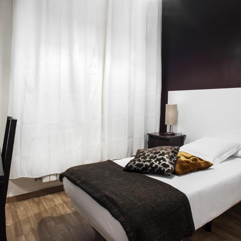 THC Gran Via Hostel - Single Room - 2