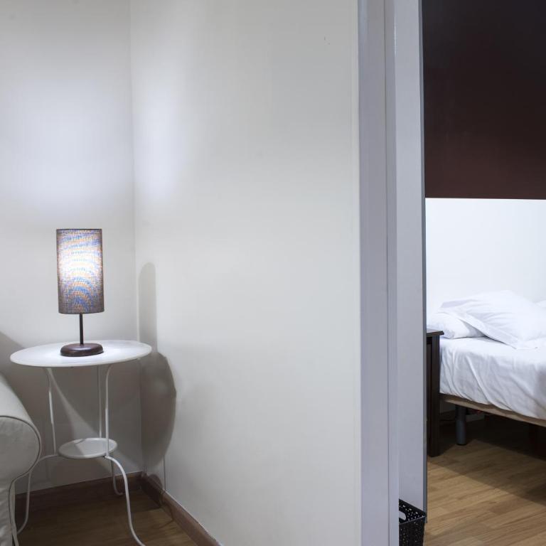 THC Gran Via Hostel - Junior Suite - 3